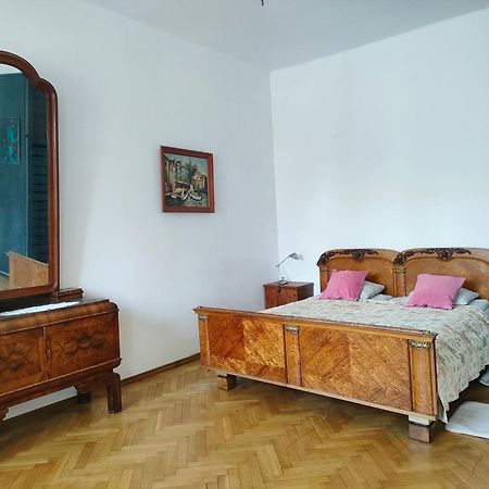 Nice Place Krakow Exterior photo