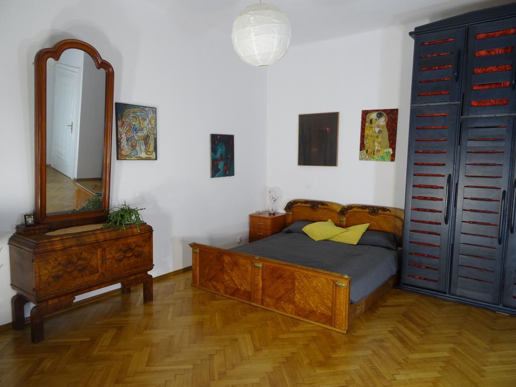 Nice Place Krakow Exterior photo